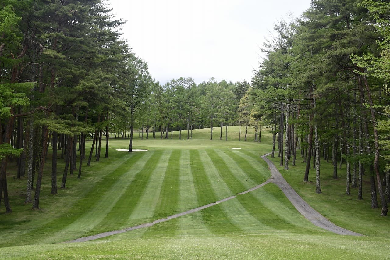 top_golfcourse.jpg